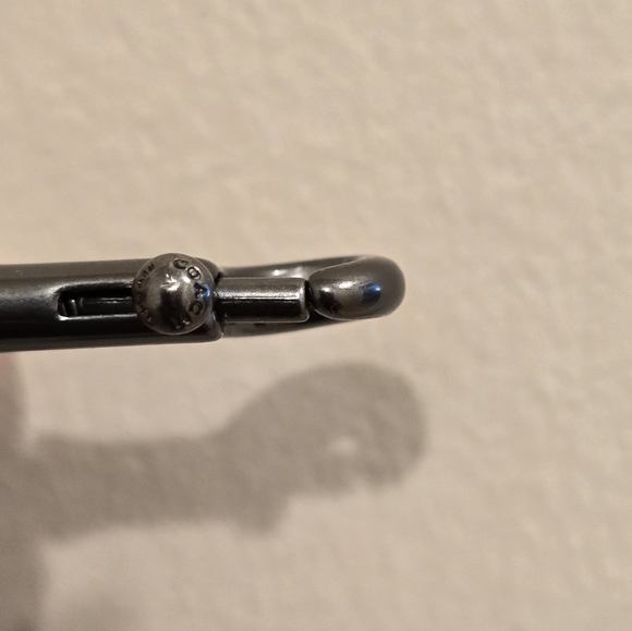 Coach detachable Wrist strap - Picture 6 of 9